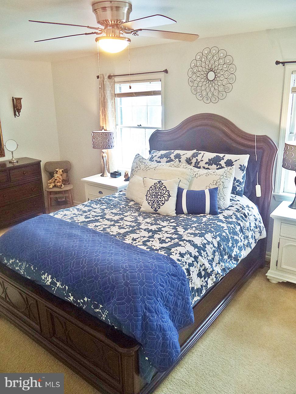 REGENT SQUARE - Residential