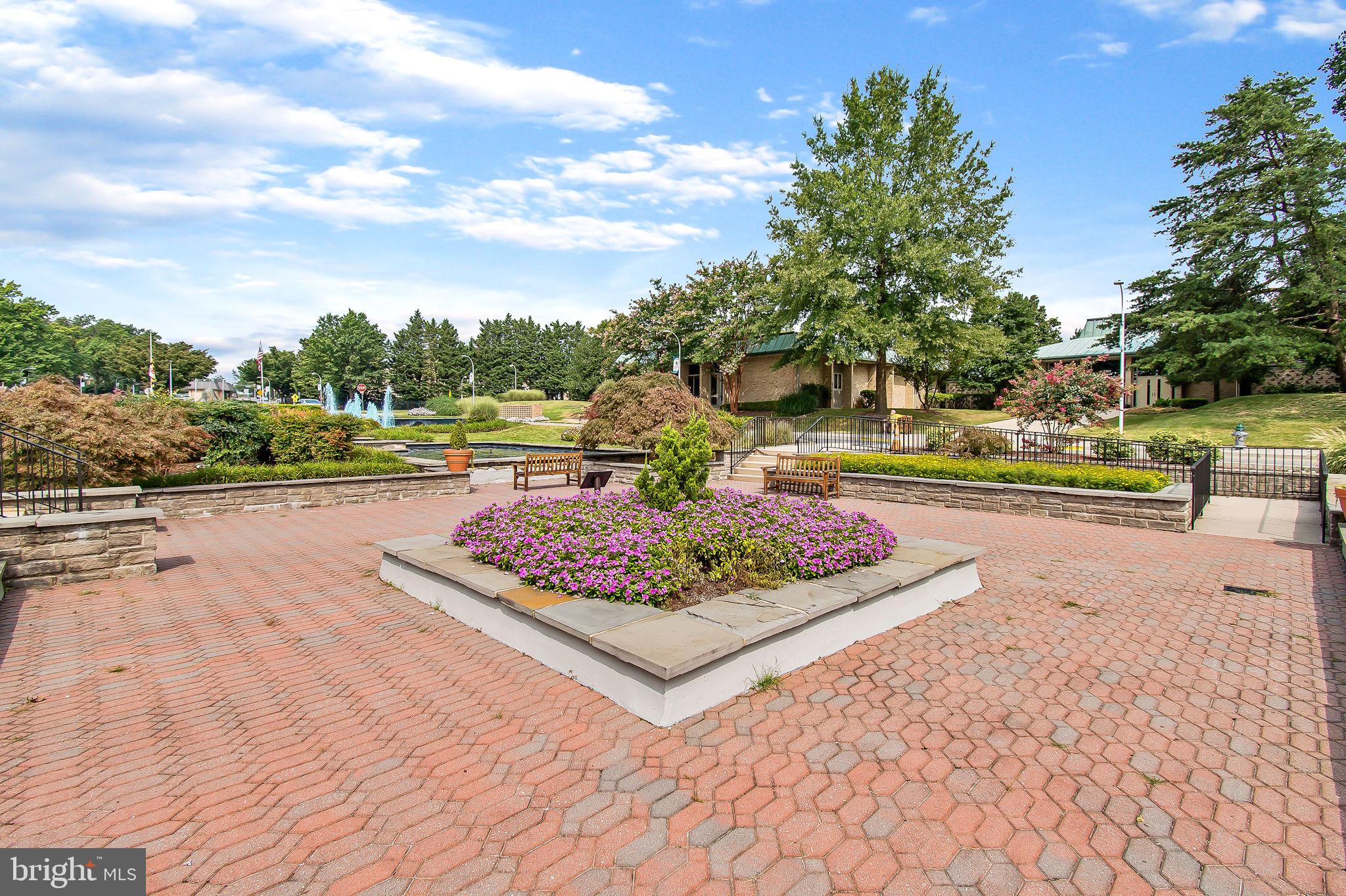 ROSSMOOR MUTUAL #10 - Residential