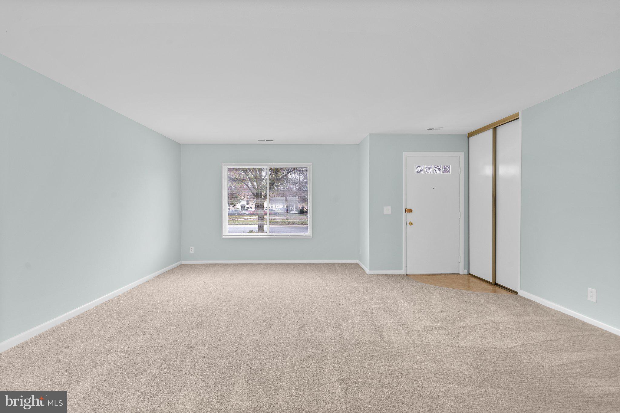 ROSSMOOR MUTUAL #10 - Residential