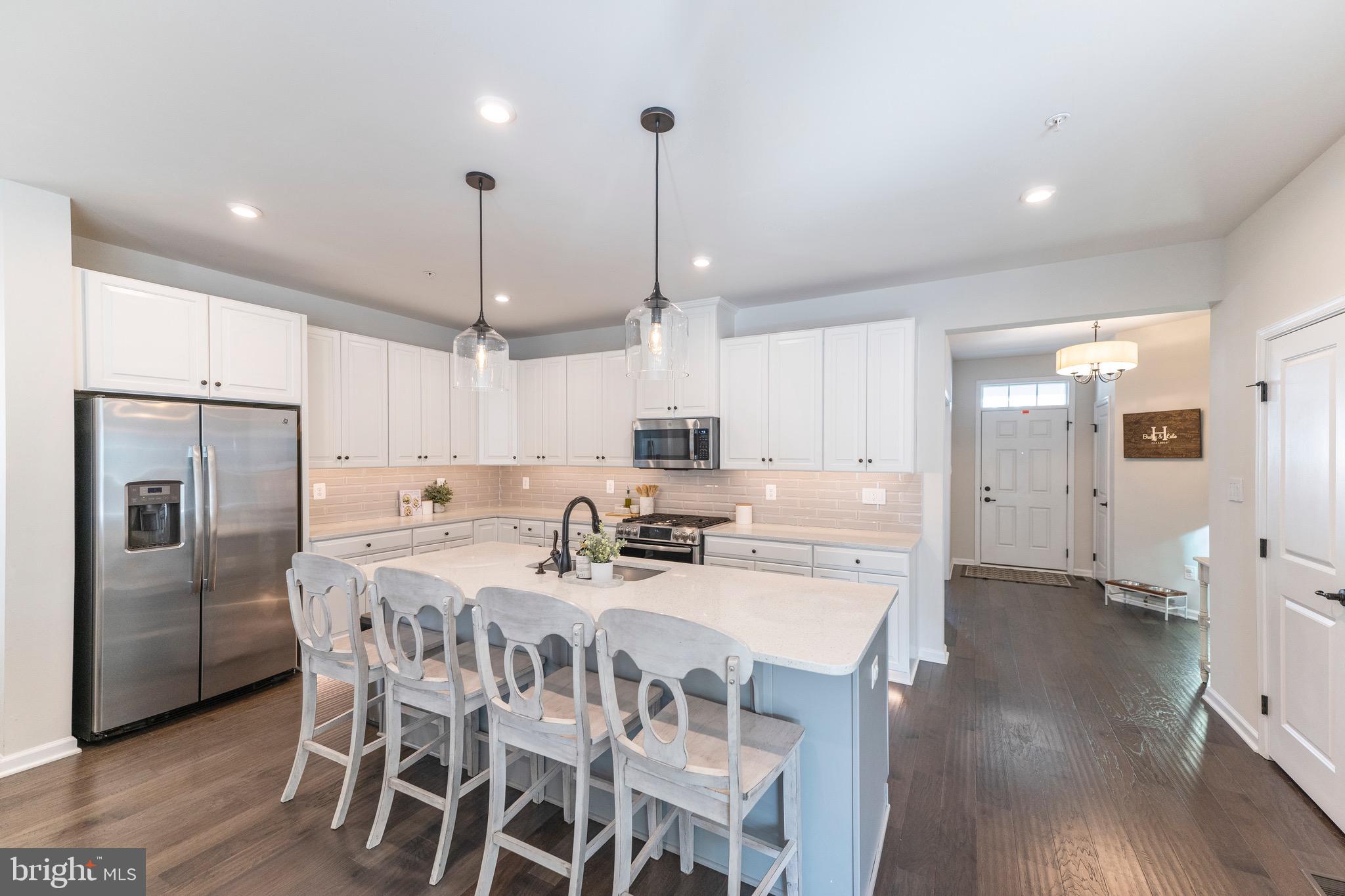 CABIN BRANCH - Residential