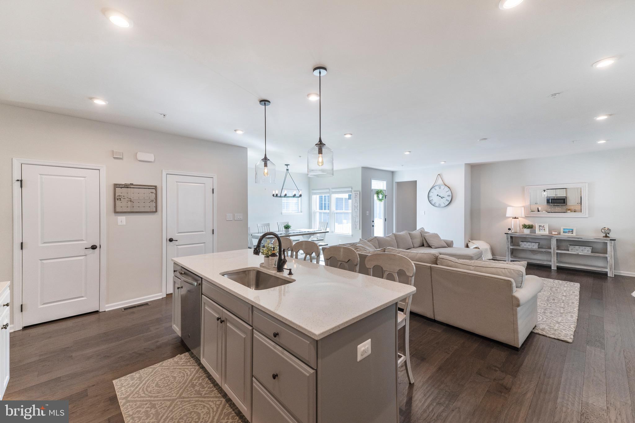 CABIN BRANCH - Residential