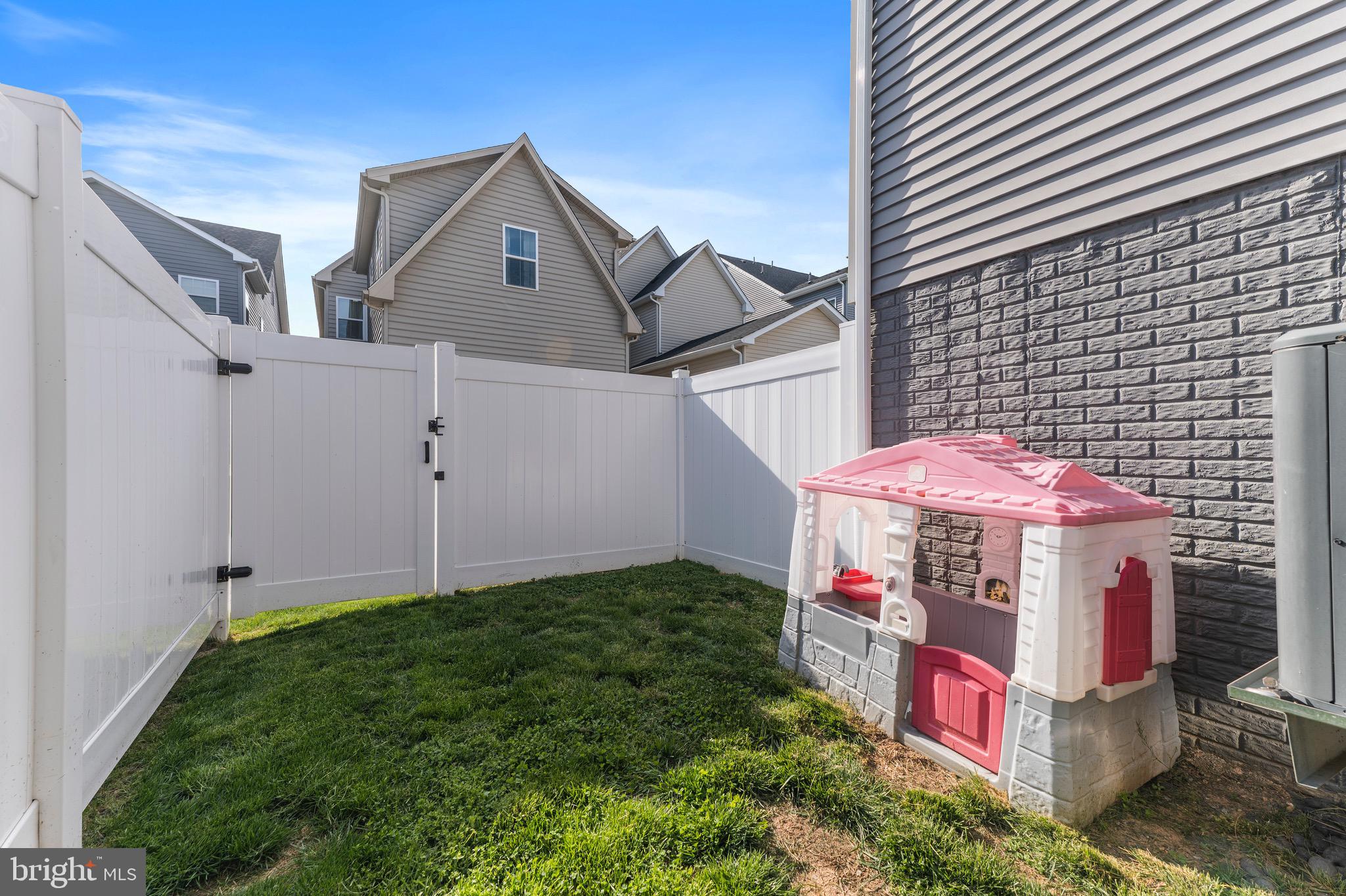 CABIN BRANCH - Residential