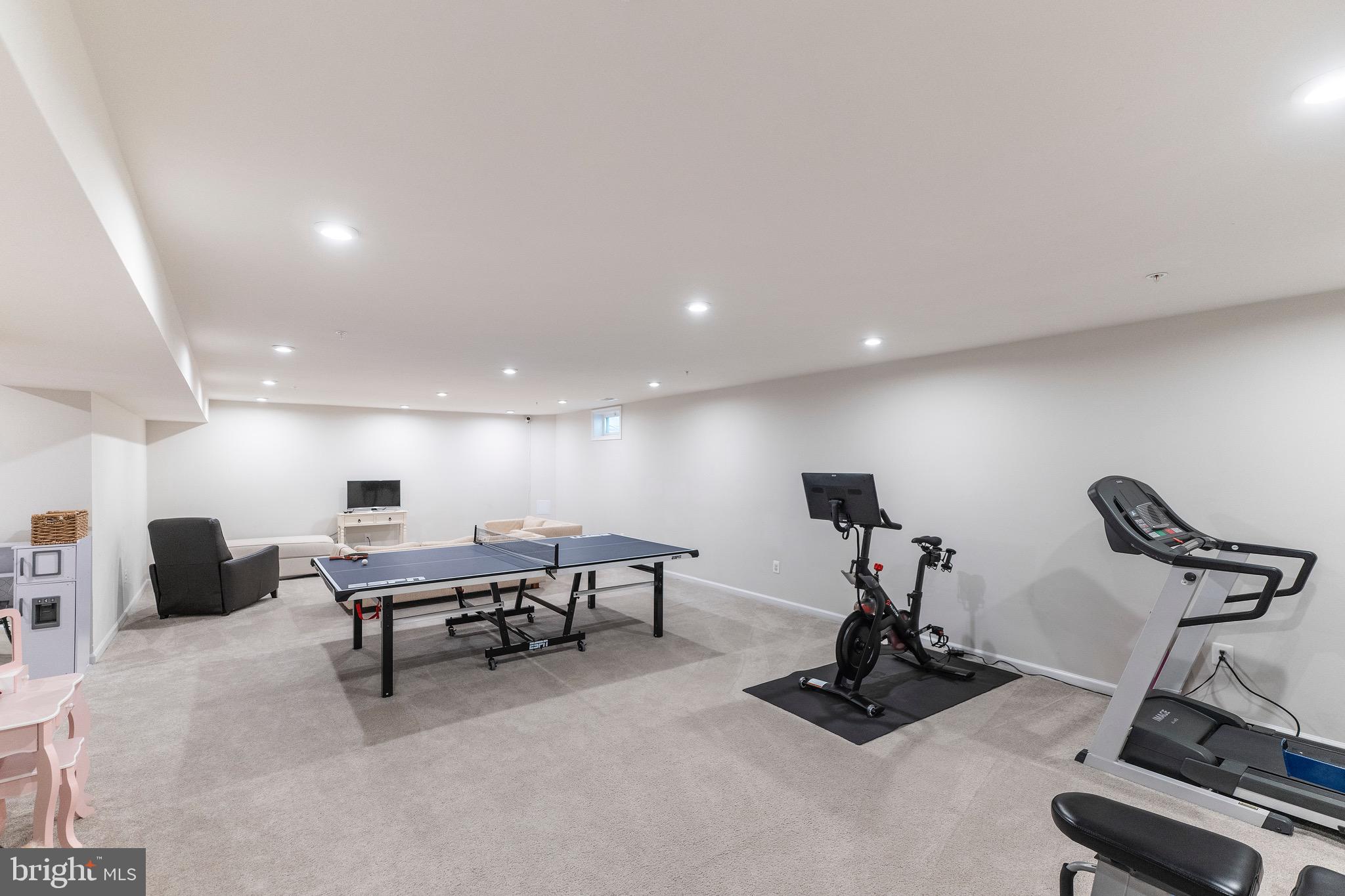 CABIN BRANCH - Residential