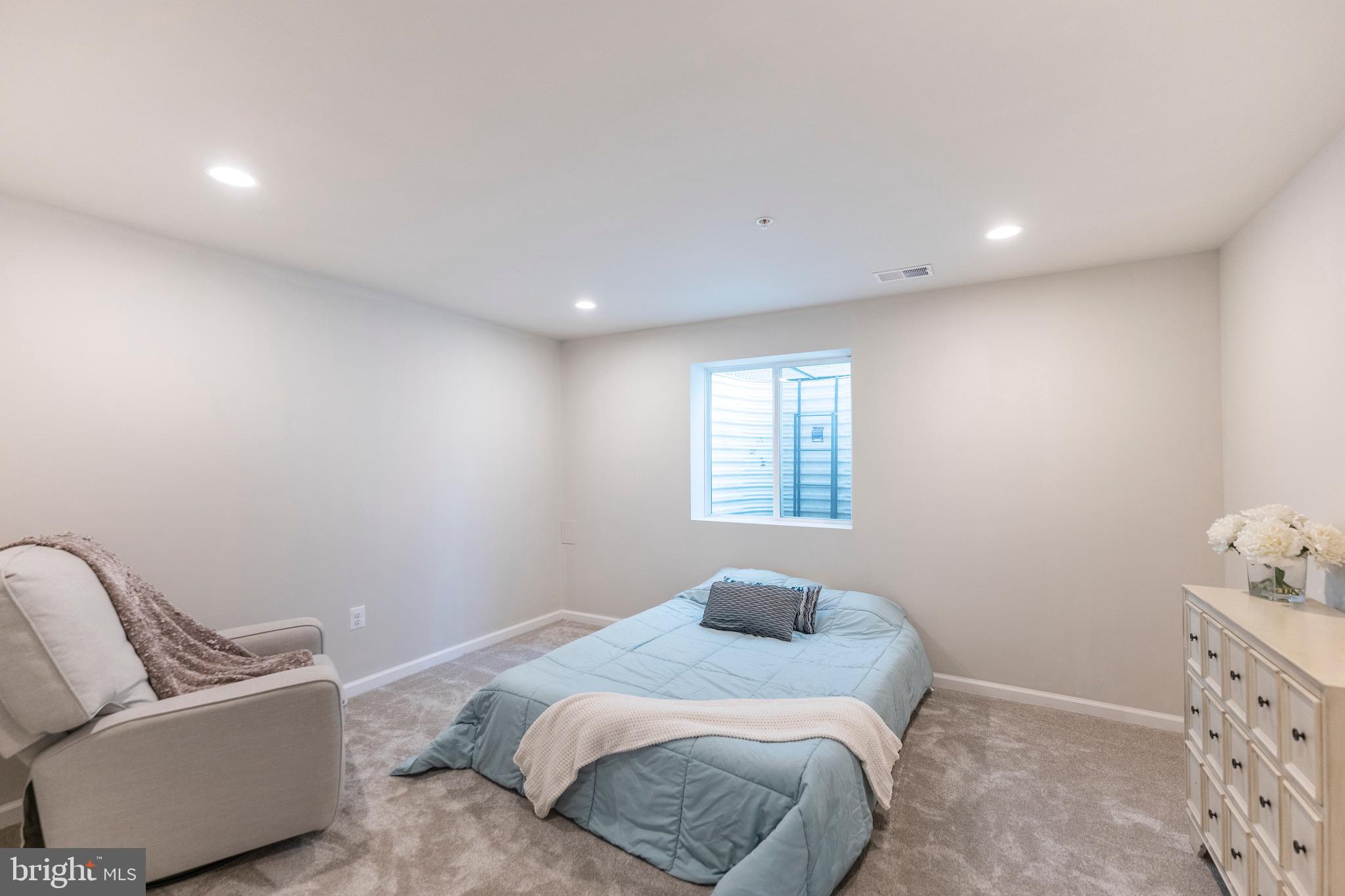 CABIN BRANCH - Residential