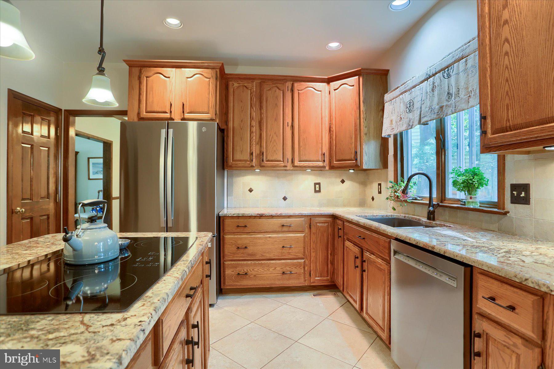 VILLAGE OF INNSBRUCK - Residential