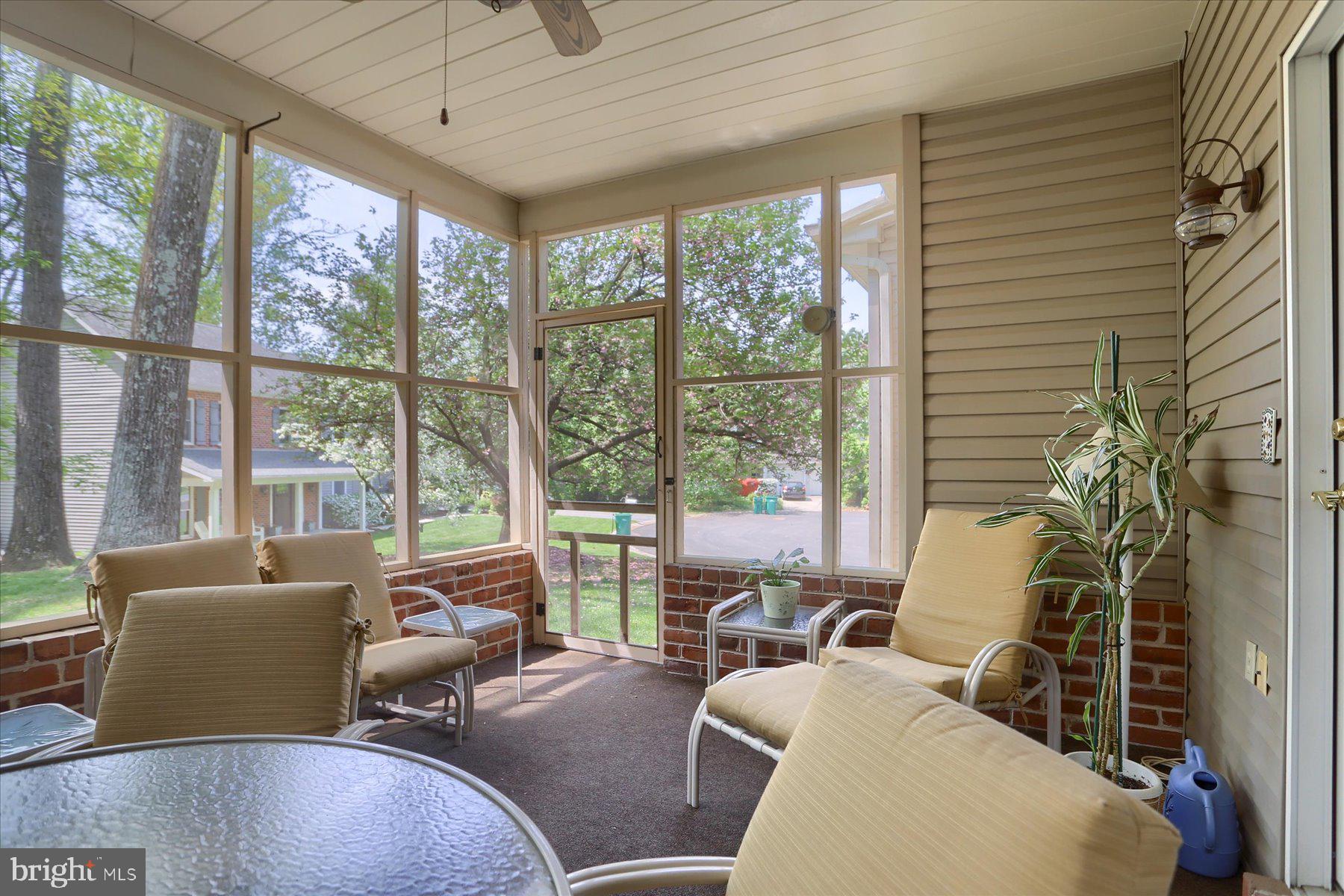 VILLAGE OF INNSBRUCK - Residential