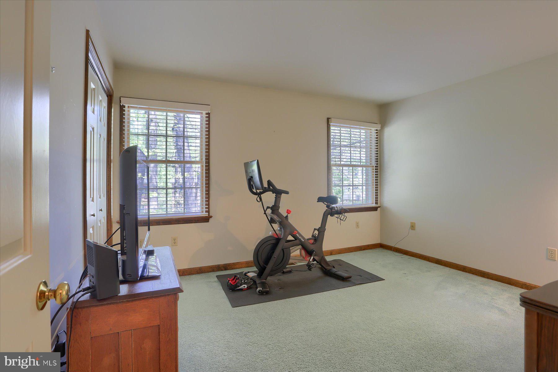 VILLAGE OF INNSBRUCK - Residential