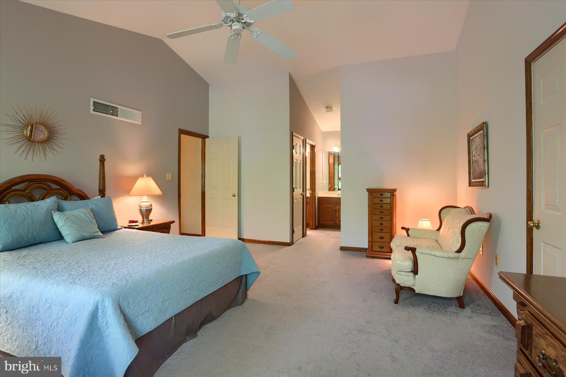 VILLAGE OF INNSBRUCK - Residential