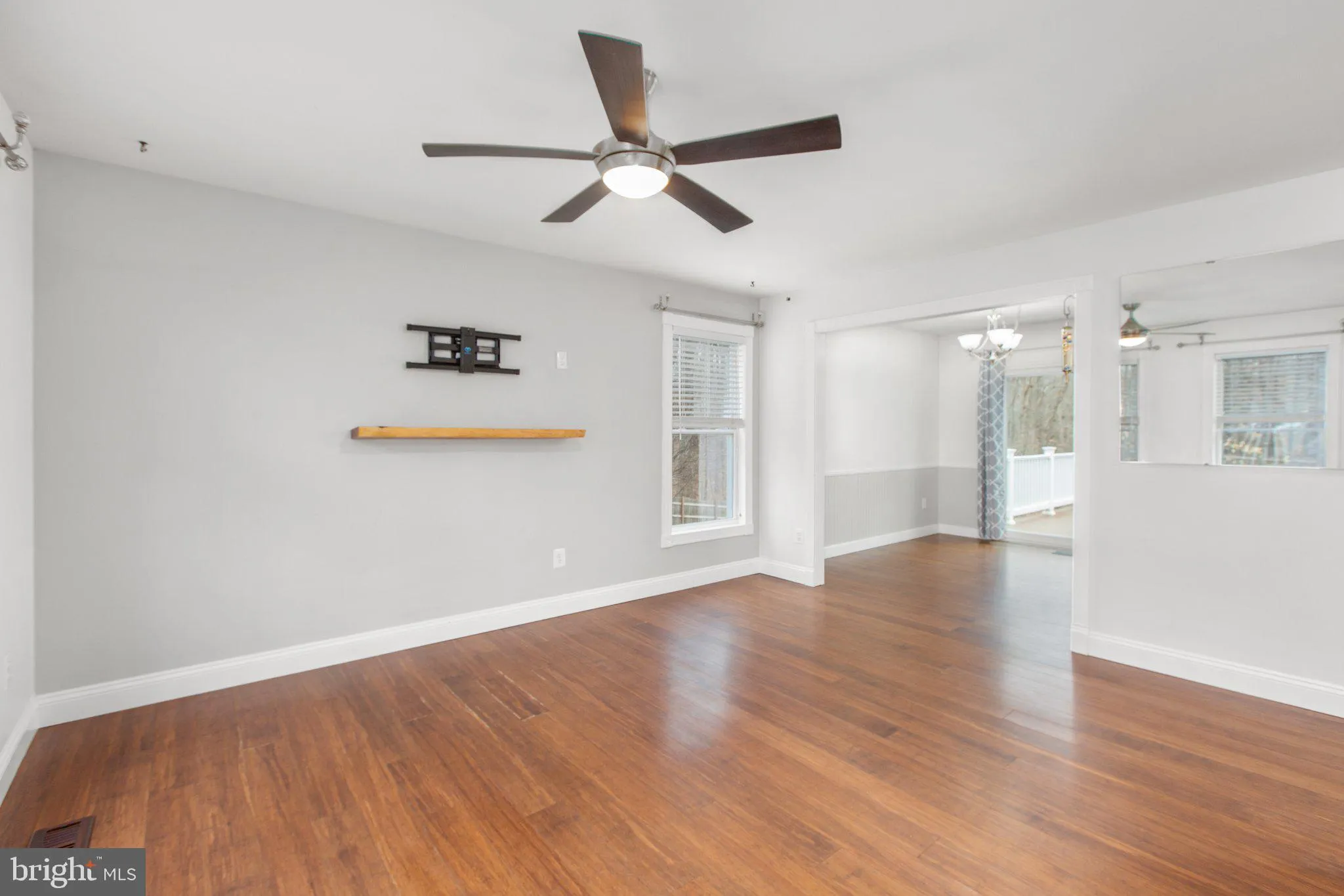 Fredericksburg, Virginia 22406, United States, 4 Bedrooms Bedrooms, ,3 BathroomsBathrooms,Residential,Active,98654