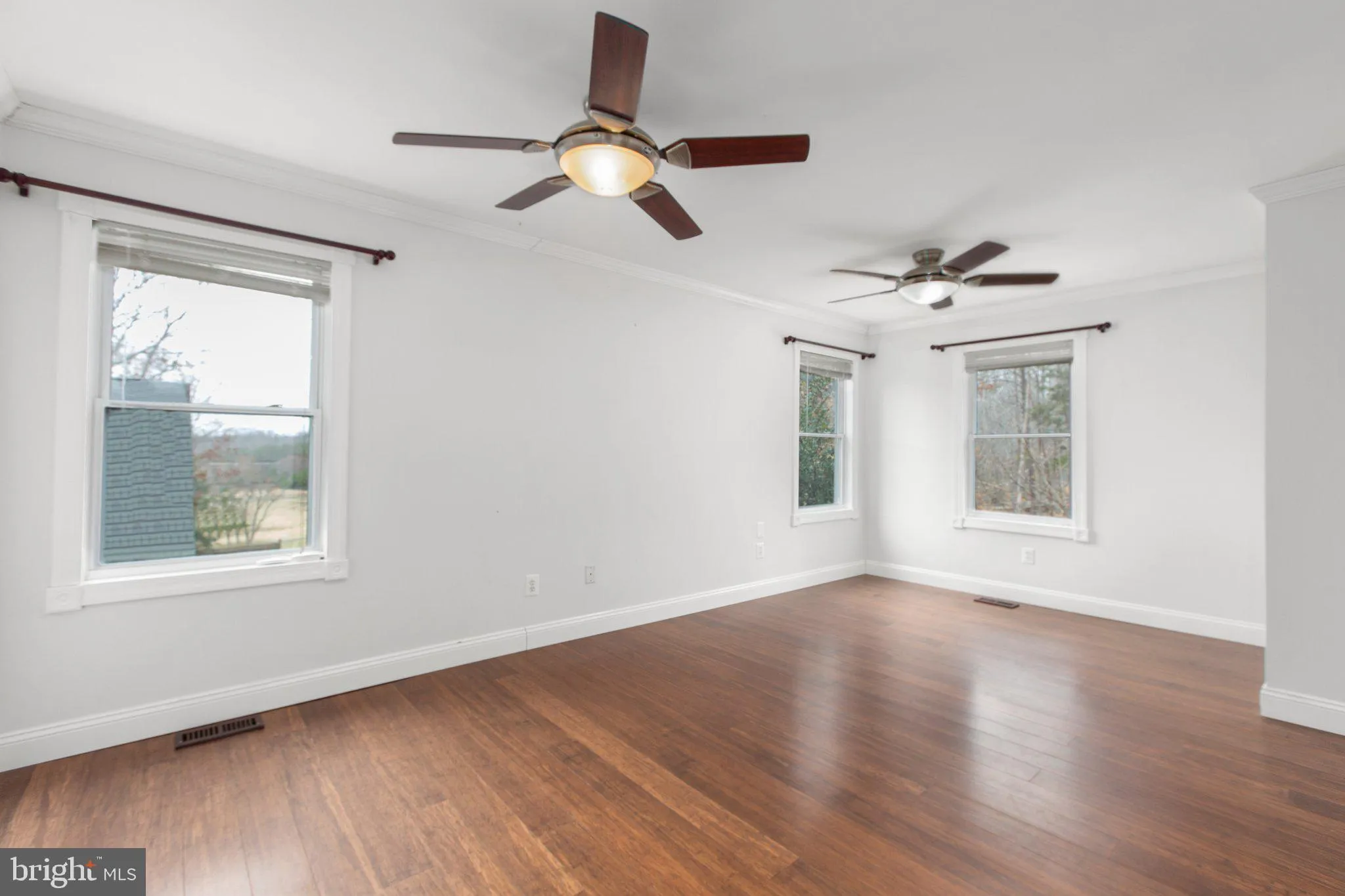 Fredericksburg, Virginia 22406, United States, 4 Bedrooms Bedrooms, ,3 BathroomsBathrooms,Residential,Active,98654