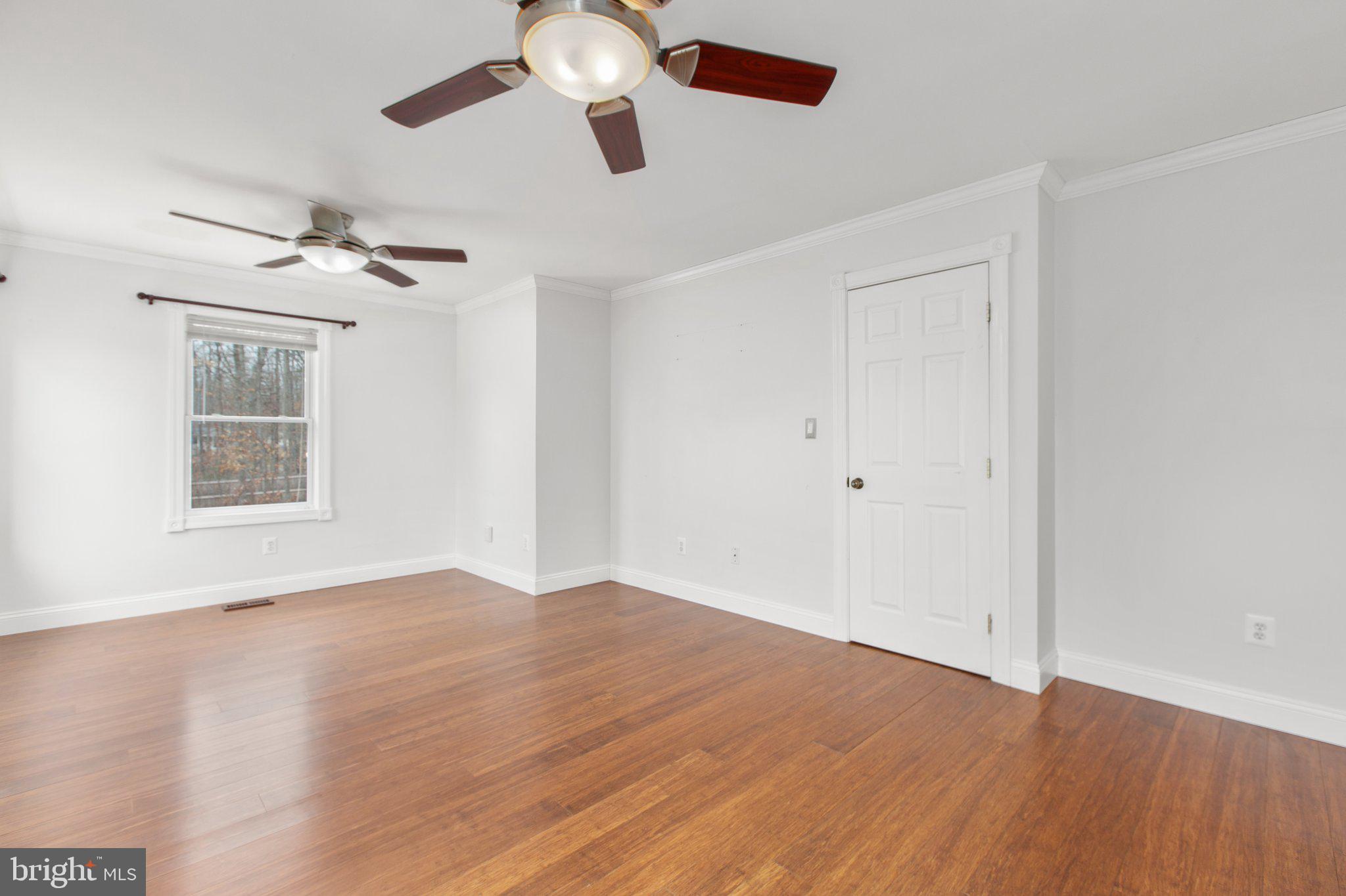 LAURELWOOD - Residential