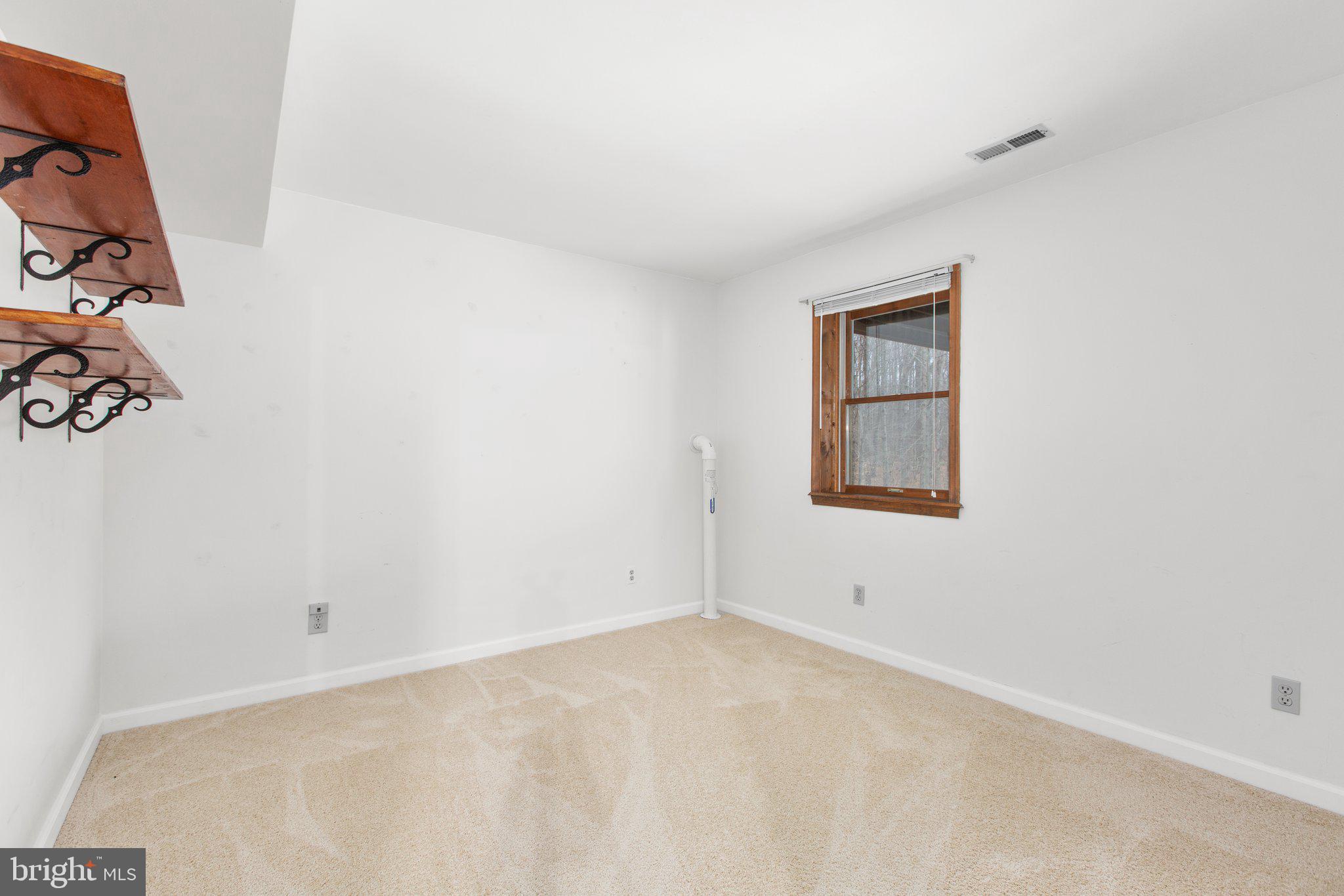 LAURELWOOD - Residential