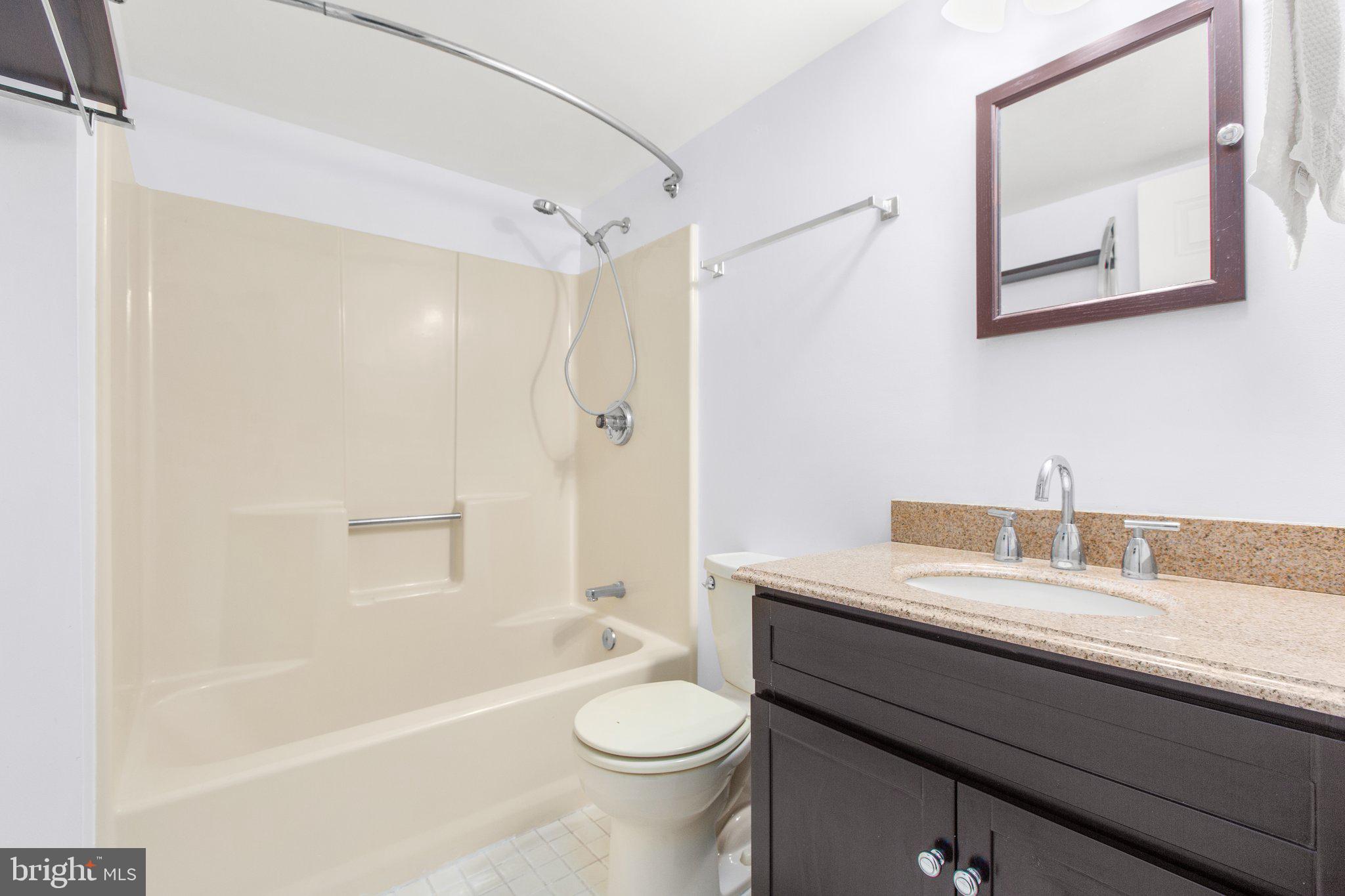 LAURELWOOD - Residential