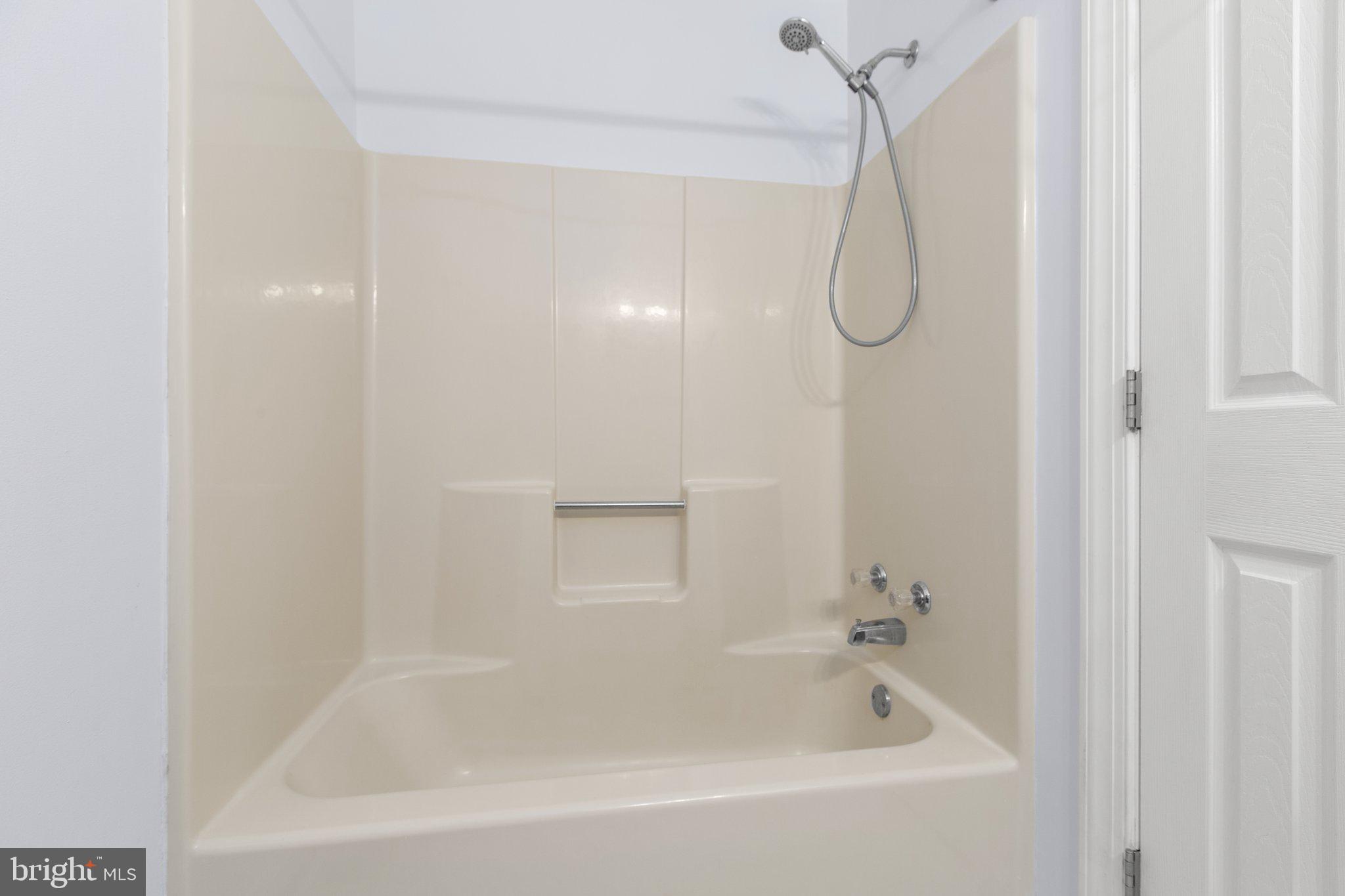 LAURELWOOD - Residential