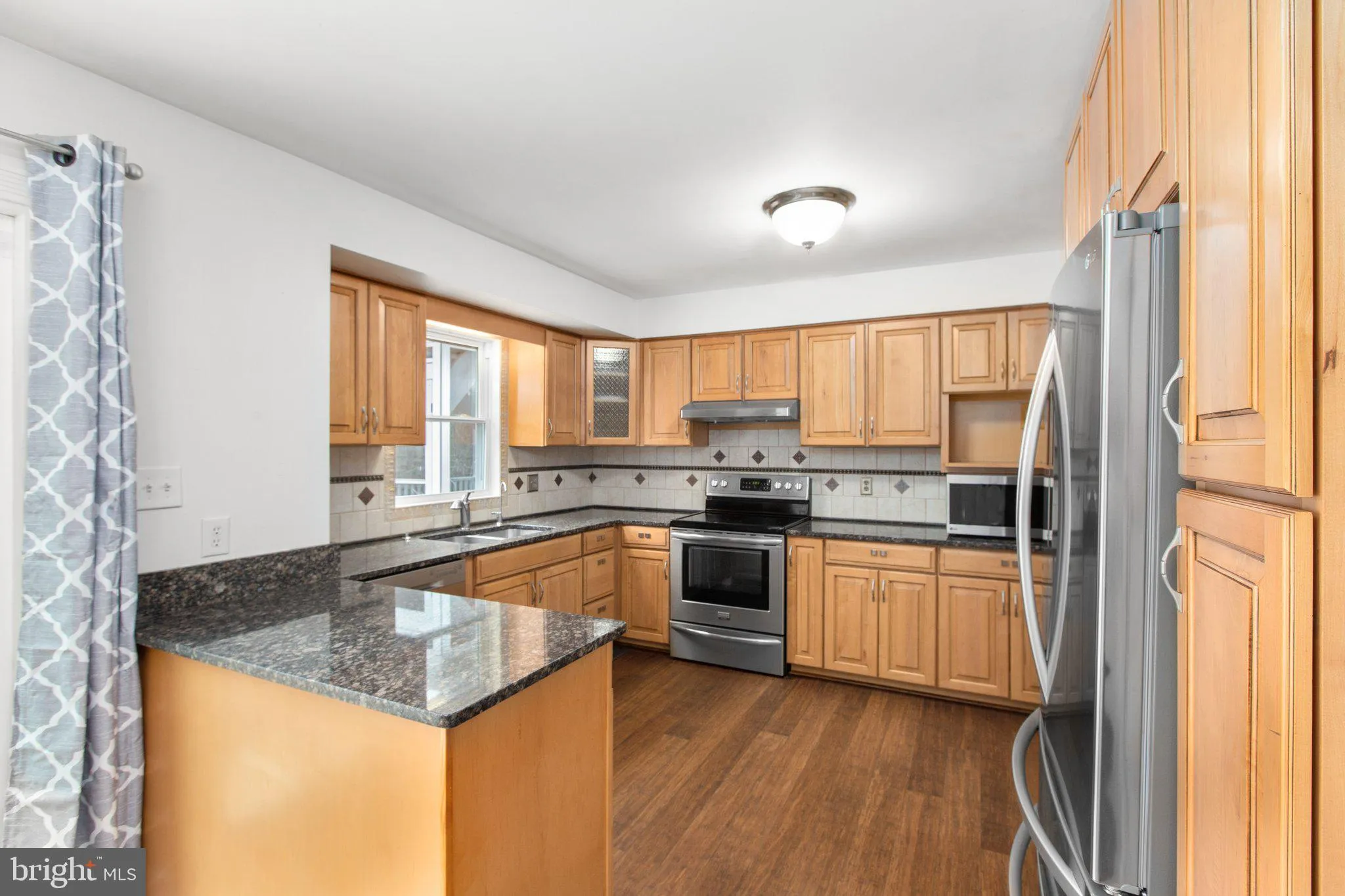 Fredericksburg, Virginia 22406, United States, 4 Bedrooms Bedrooms, ,3 BathroomsBathrooms,Residential,Active,98654