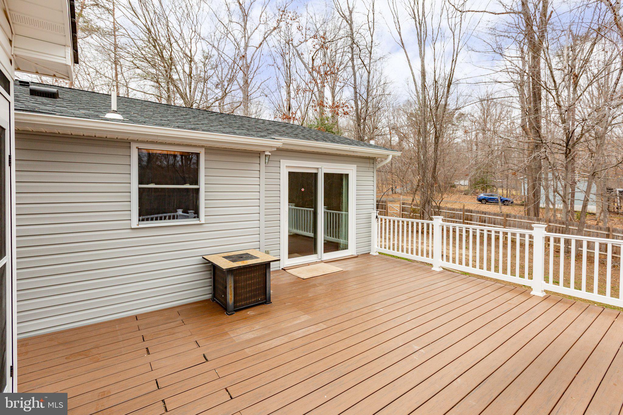 LAURELWOOD - Residential