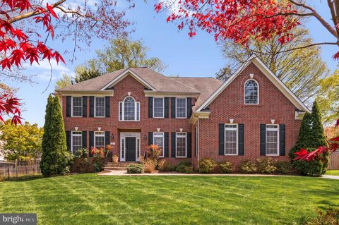 6813 FELIX STREET MCLEAN VA 22101