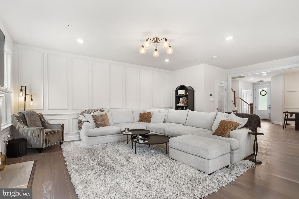 Photo of 233 Ponds Edge Drive, MEDIA, PA 19063 (MLS # PADE2108464)