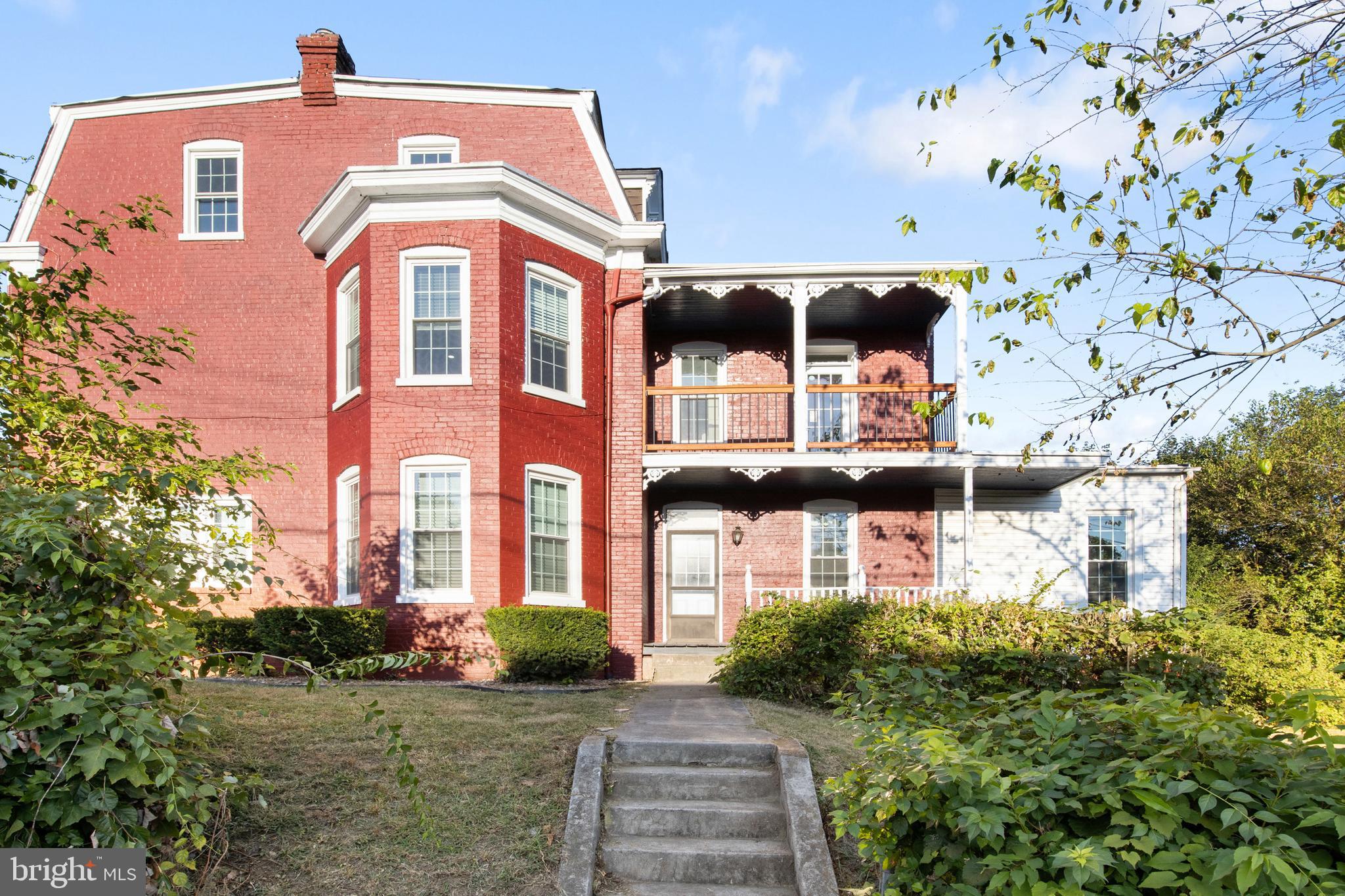 600 FRANKLIN STREET