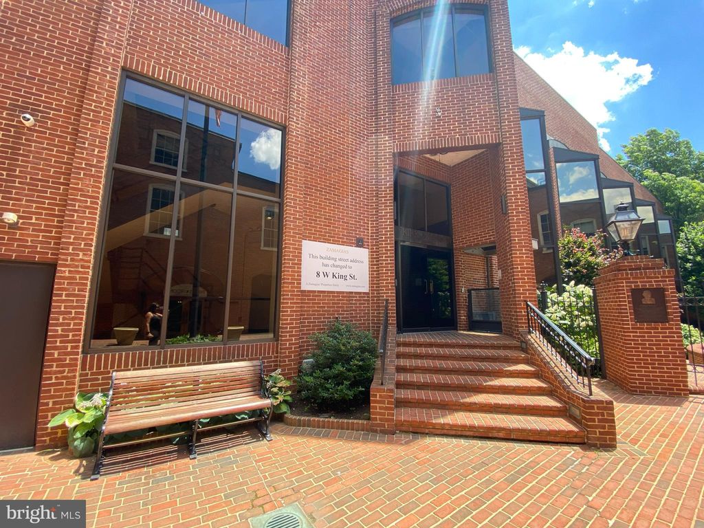 Photo of 8 W King St #818, LANCASTER, PA 17603 (MLS # PALA2043028)