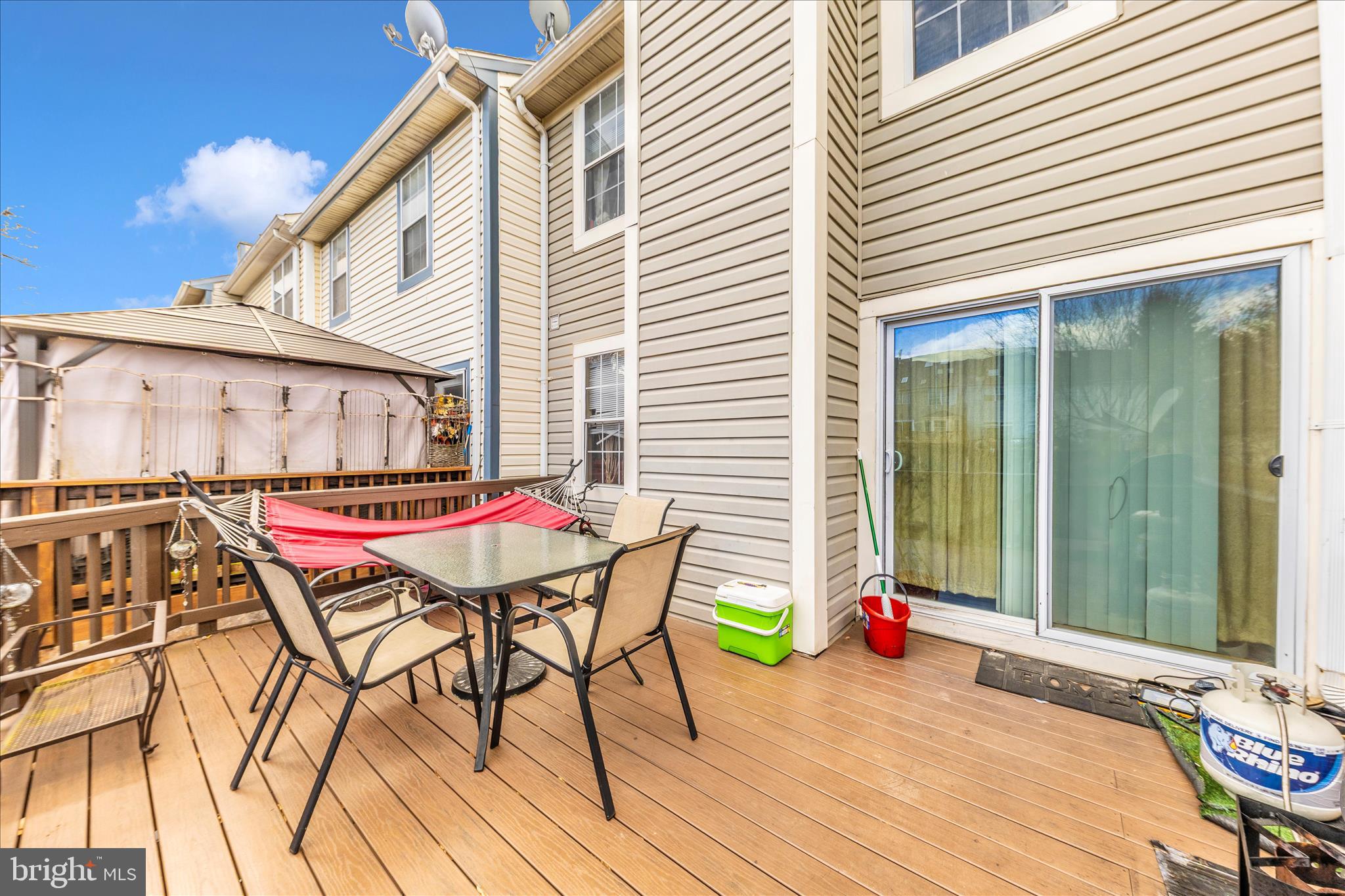 TUSCARORA KNOLLS - Residential