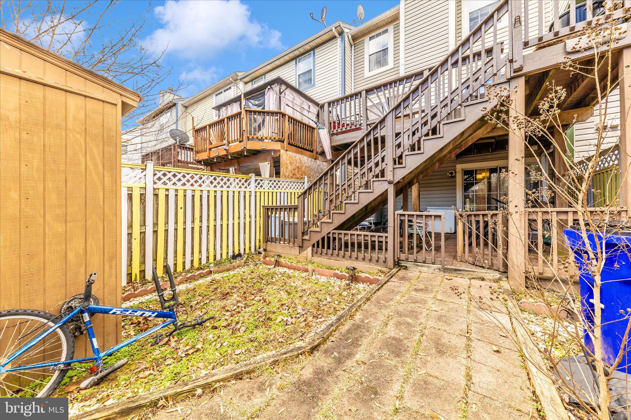 TUSCARORA KNOLLS - Residential