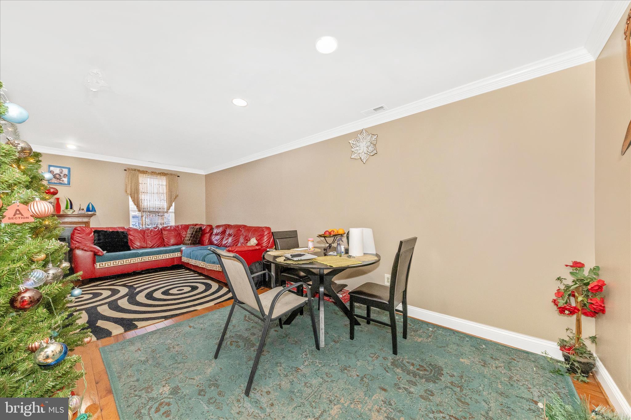 TUSCARORA KNOLLS - Residential