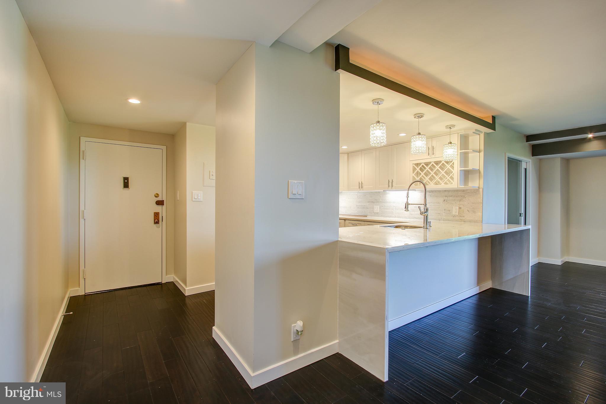 THE ELIZABETH - Residential