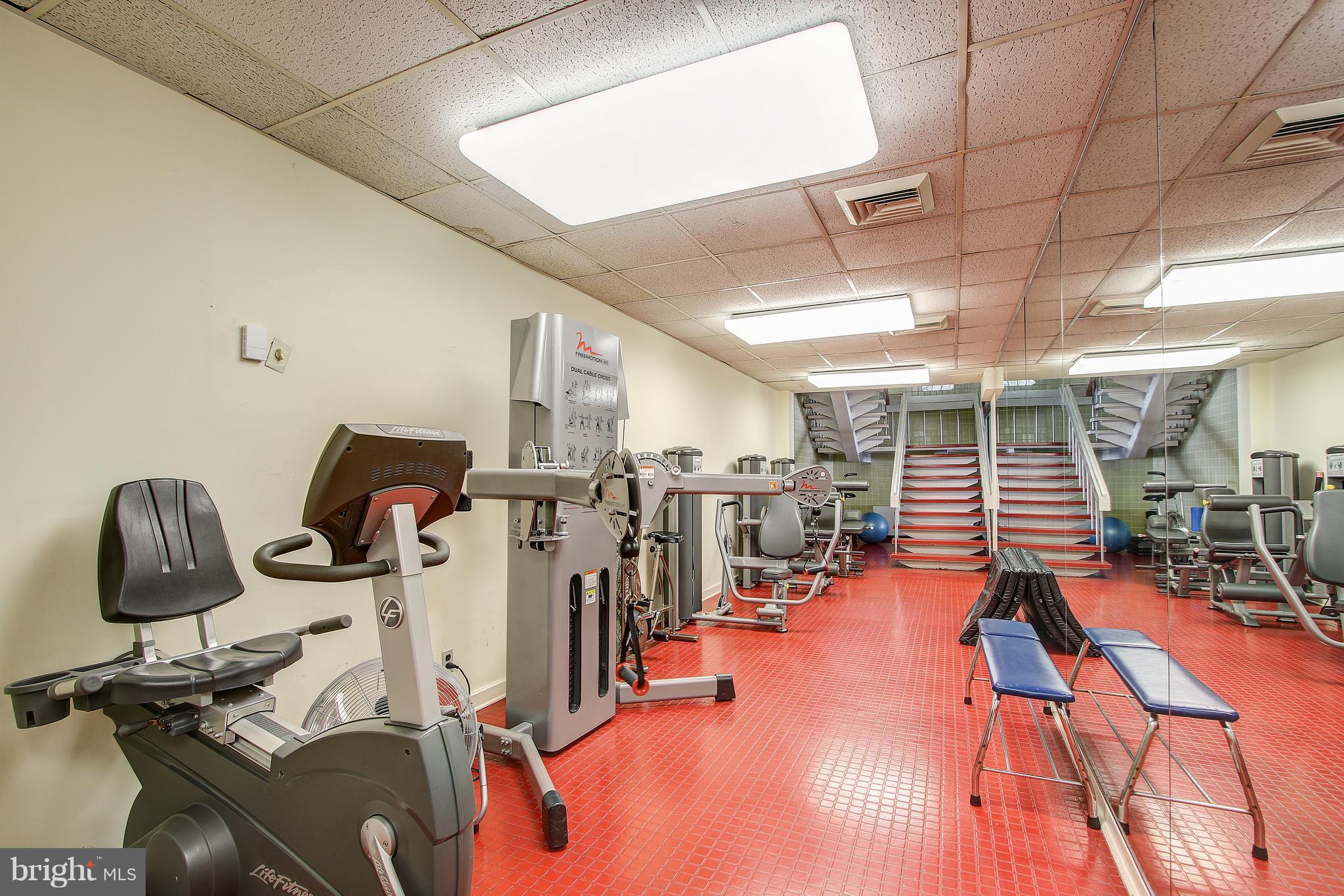 THE ELIZABETH - Residential