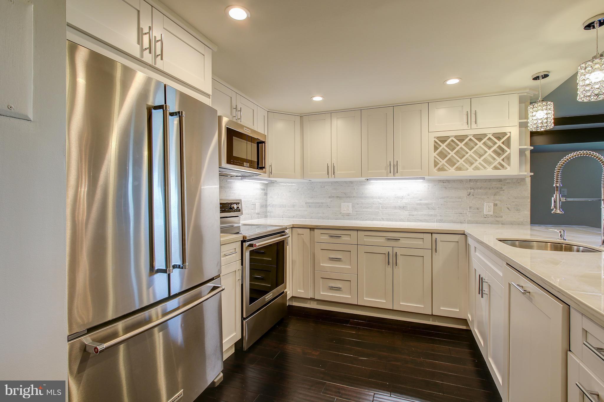 THE ELIZABETH - Residential