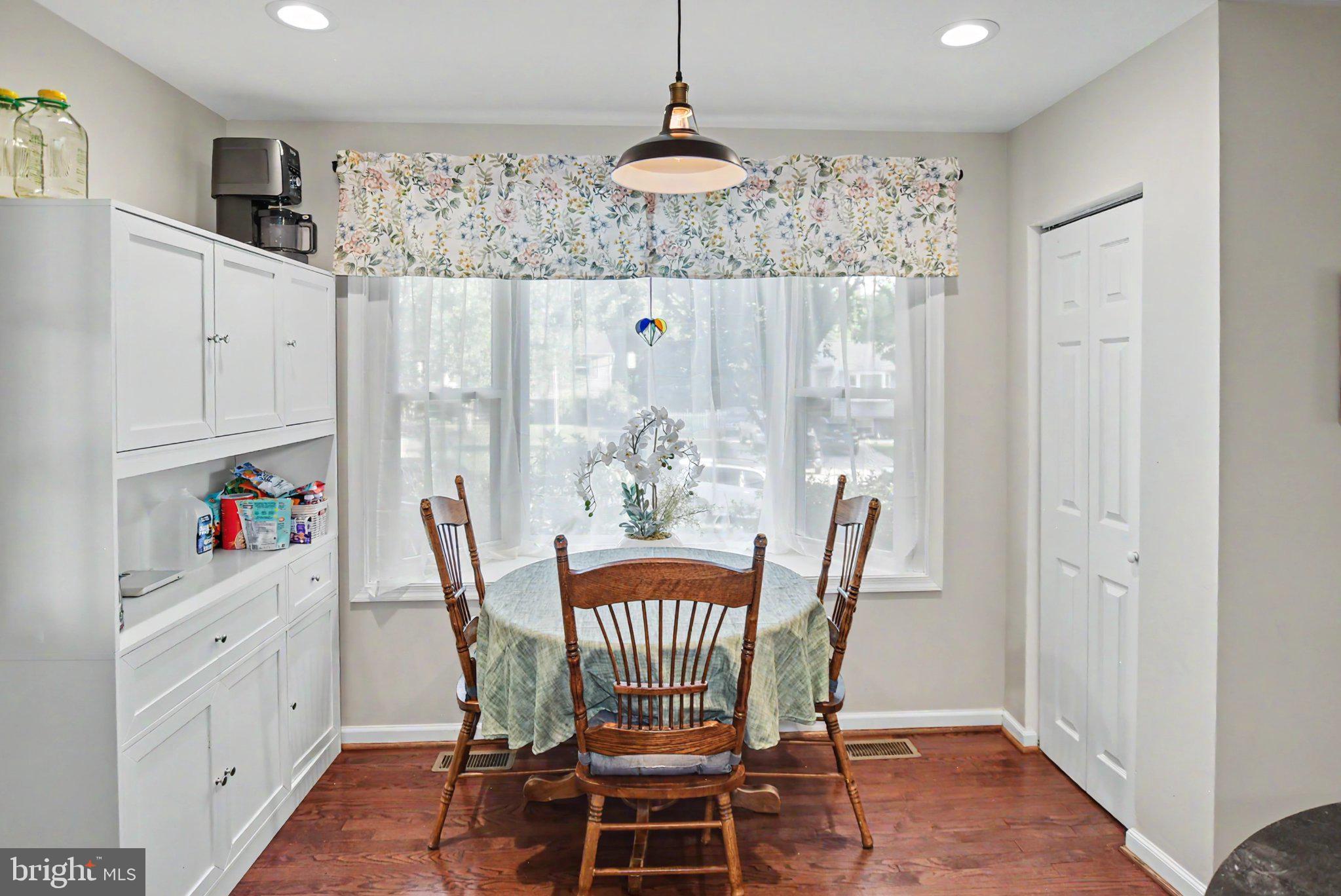 422 PORPOISE LANE