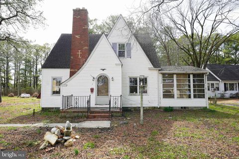 7 HALL HIGHWAY CRISFIELD MD 21817