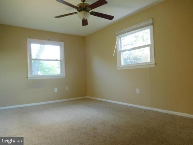 DALE CITY - Residential Lease