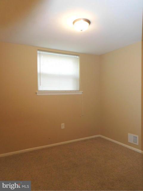 DALE CITY - Residential Lease