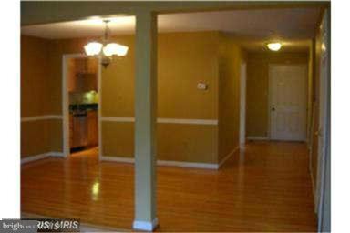 OLD GEORGETOWN VILLAGE - Residential Lease