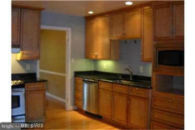 OLD GEORGETOWN VILLAGE - Residential Lease