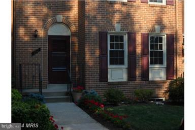 OLD GEORGETOWN VILLAGE - Residential Lease