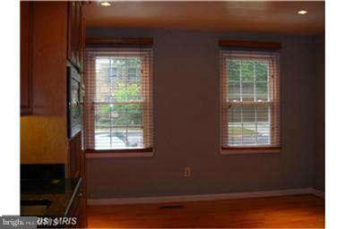 OLD GEORGETOWN VILLAGE - Residential Lease