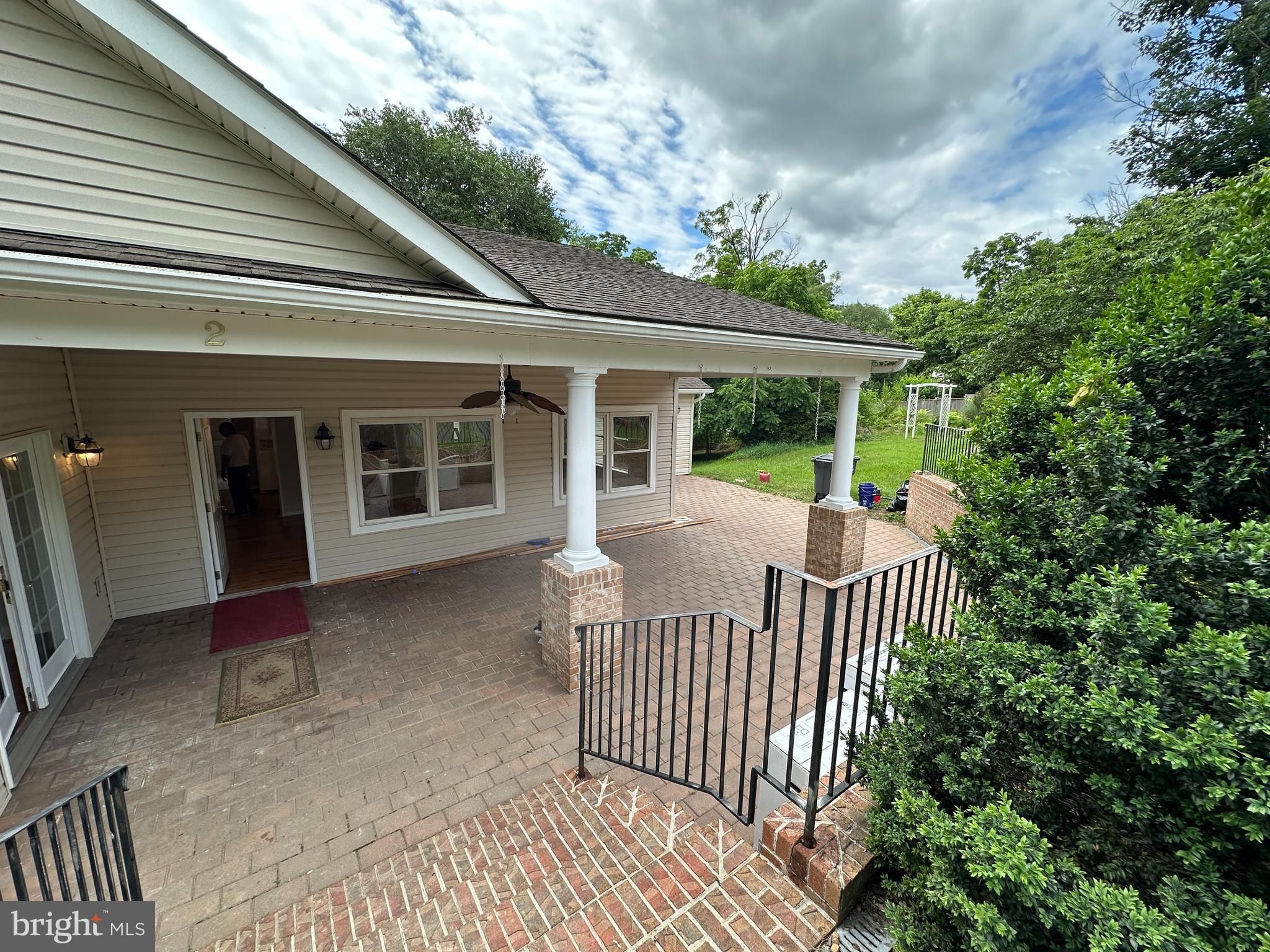2 WHITING AVENUE