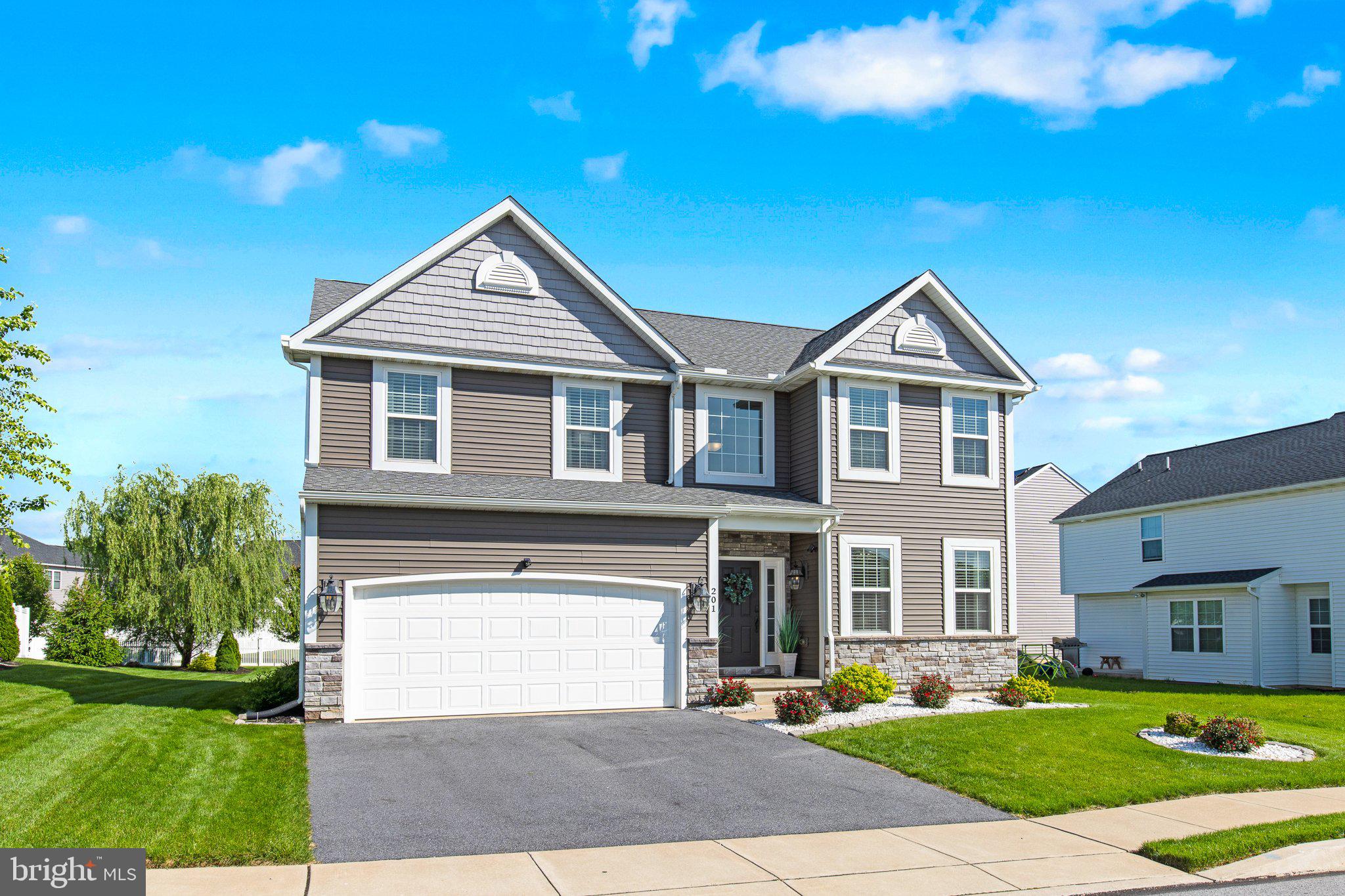 Welcome to this beautiful single-family home nestled in a quiet, friendly neighborhood right in the heart of New Holland! Featuring 4 bedrooms, 2.5 bathrooms, and over 2,300 square feet of thoughtfully designed living space. This home offers comfort, style, in a fantastic location. You'll love the bright two-story foyer and the upgraded luxury vinyl plank flooring throughout the main floor. The modern kitchen includes granite countertops, stainless steel appliances, and plenty of room for cooking and gathering. Relax in the cozy great room with a gas fireplace, or enjoy the natural light in the spacious sunroom—perfect for morning coffee or winding down in the evening. Step outside to a flat, easy-to-maintain yard, that you can see while relaxing on the deck for outdoor dining and entertaining, and a convenient 2-car garage. Just minutes from local schools, parks, coffee shops, and the popular New Holland Community Pool, this home truly has it all! Don’t miss out—schedule your private showing today and discover everything this wonderful home and location have to offer! Seller is a licensed real estate agent. Open house 6/8 1pm-3pm