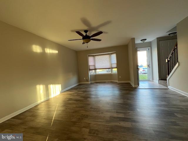 PERRY HALL - Residential