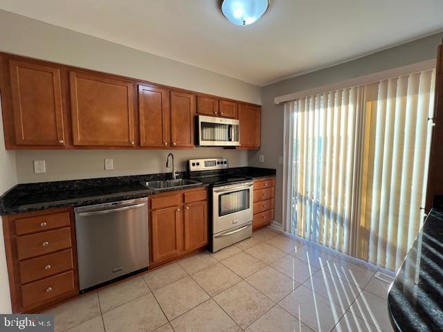 PERRY HALL - Residential