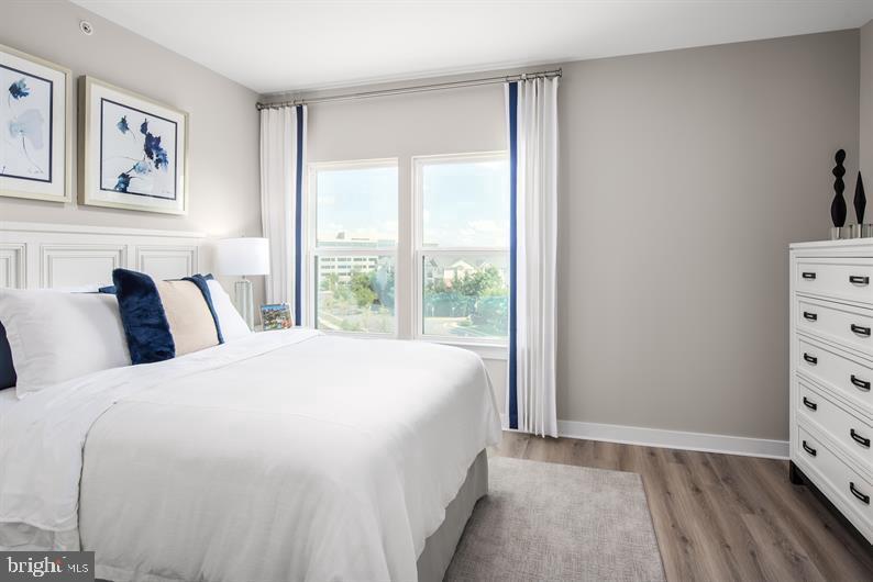 WOODLAND PARK STATION - Residential Lease