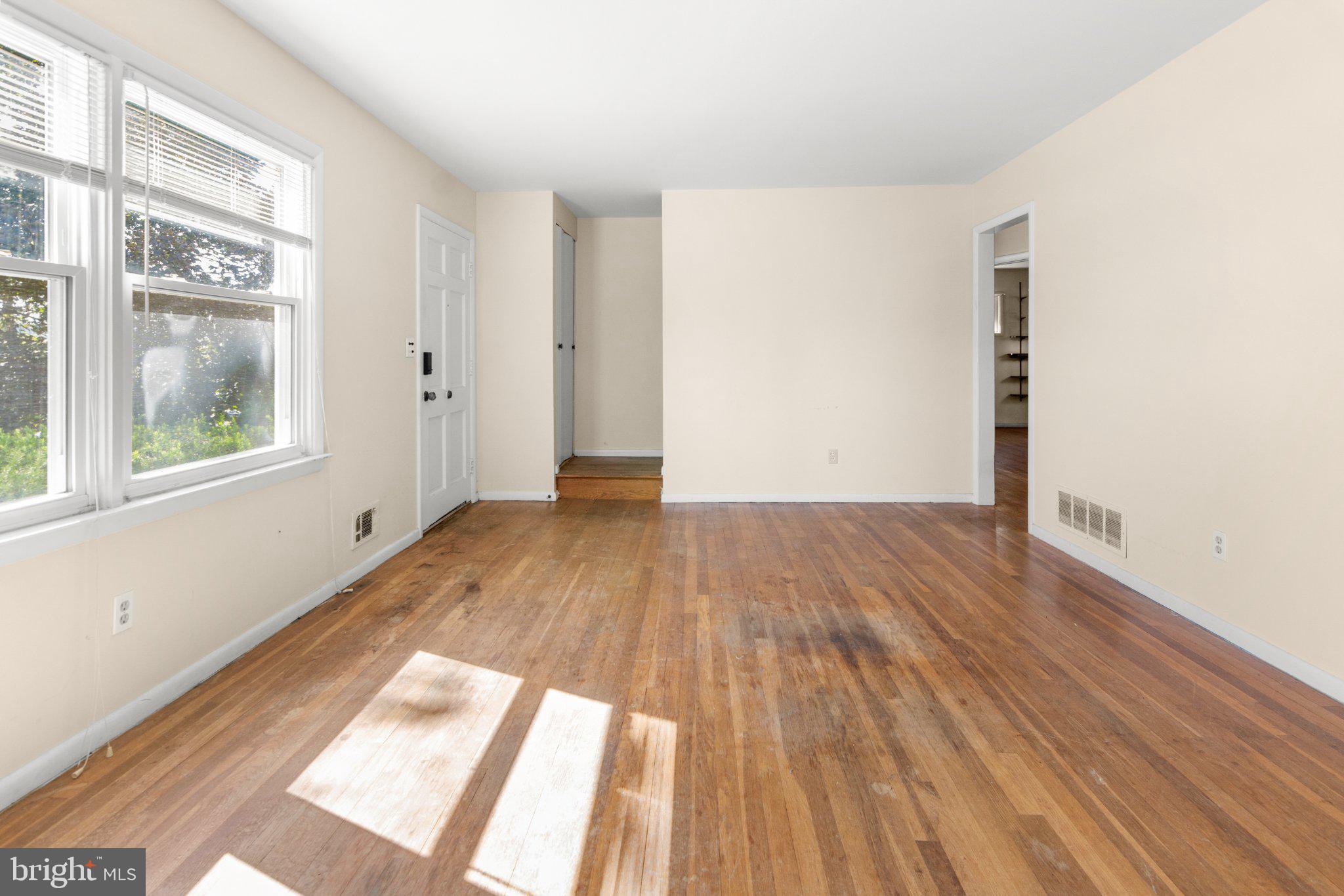 114 WARREN ROAD