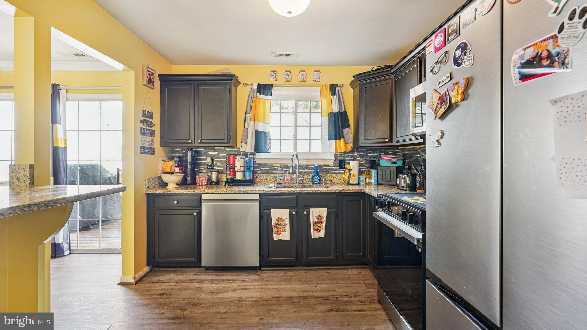 SUNNINGDALE MEADOWS - Residential