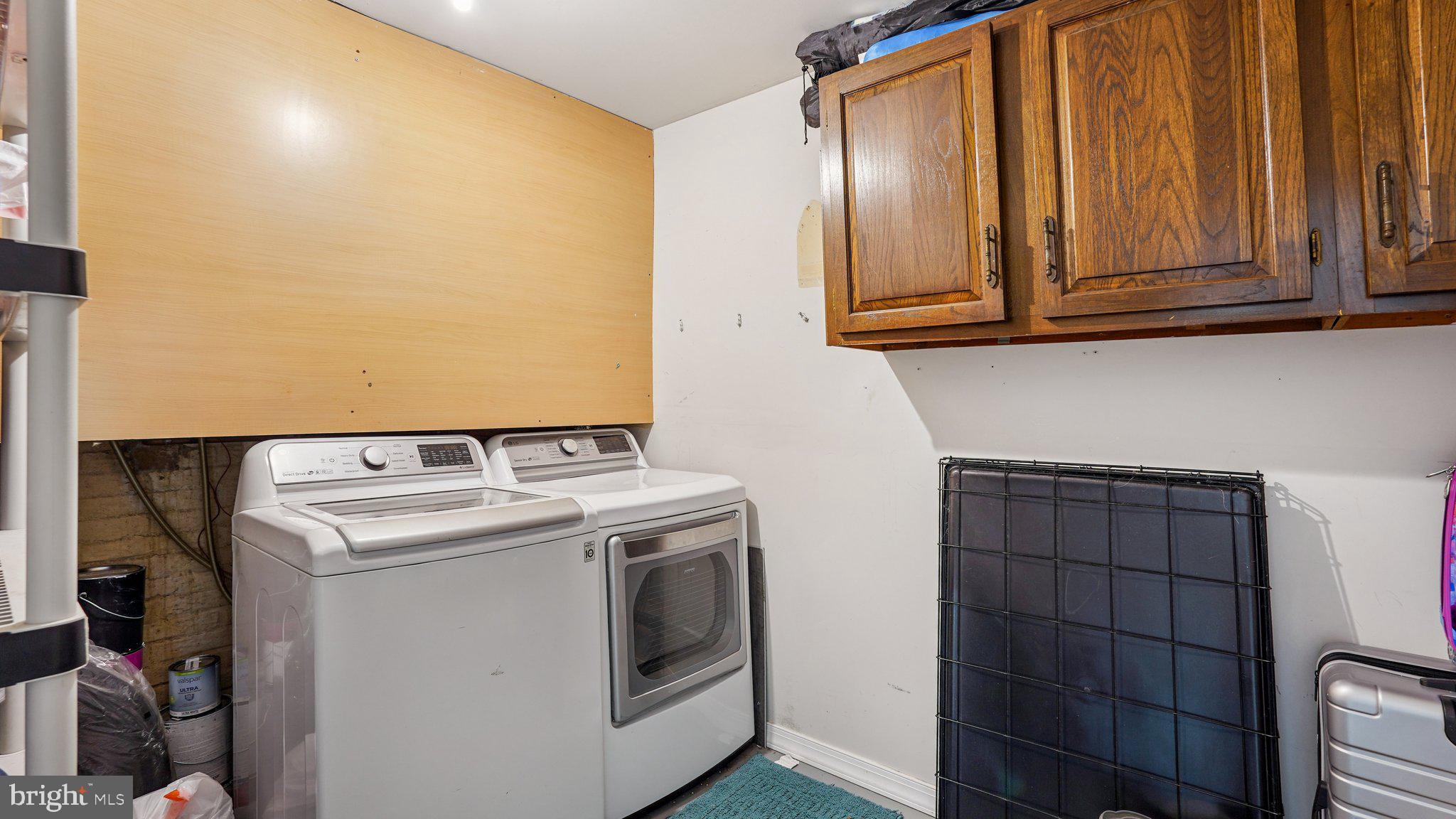 SUNNINGDALE MEADOWS - Residential