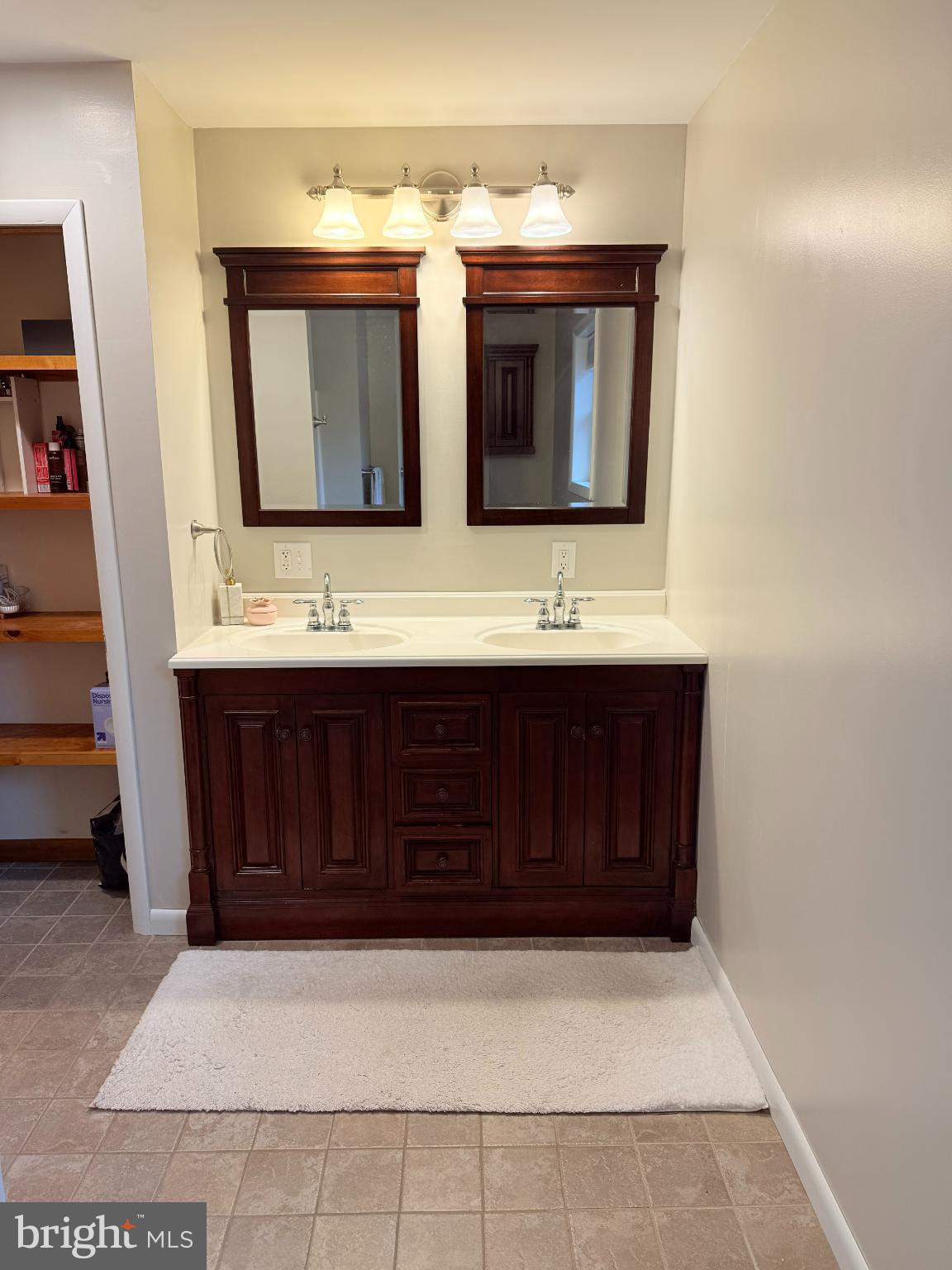 SPRING VIEW - Residential