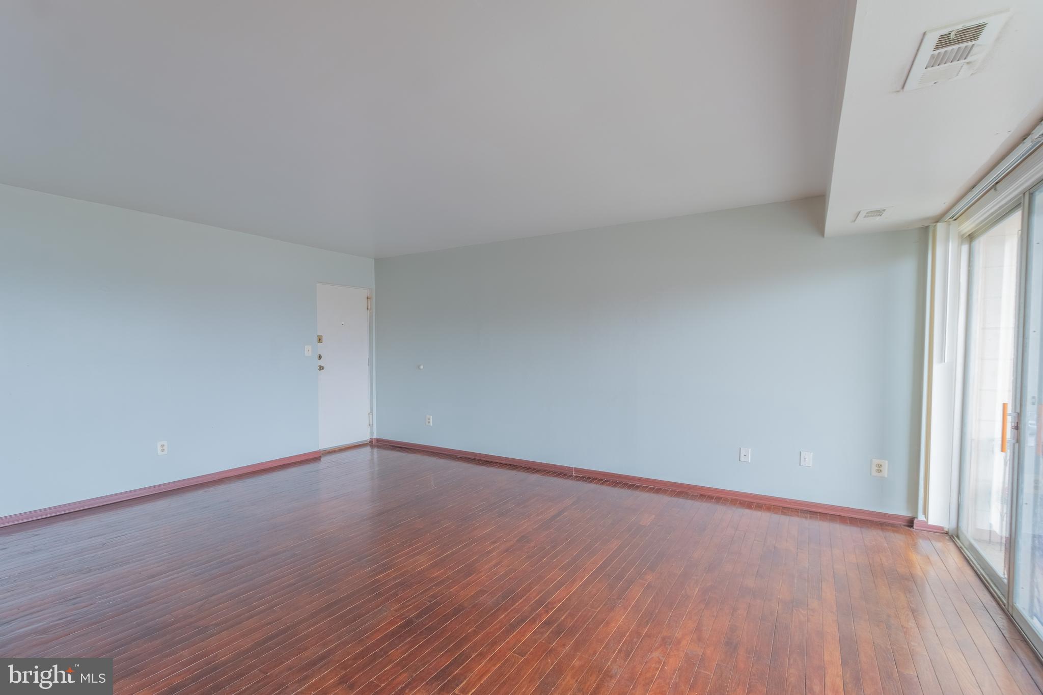 FRENCHMANS CREEK - Residential Lease