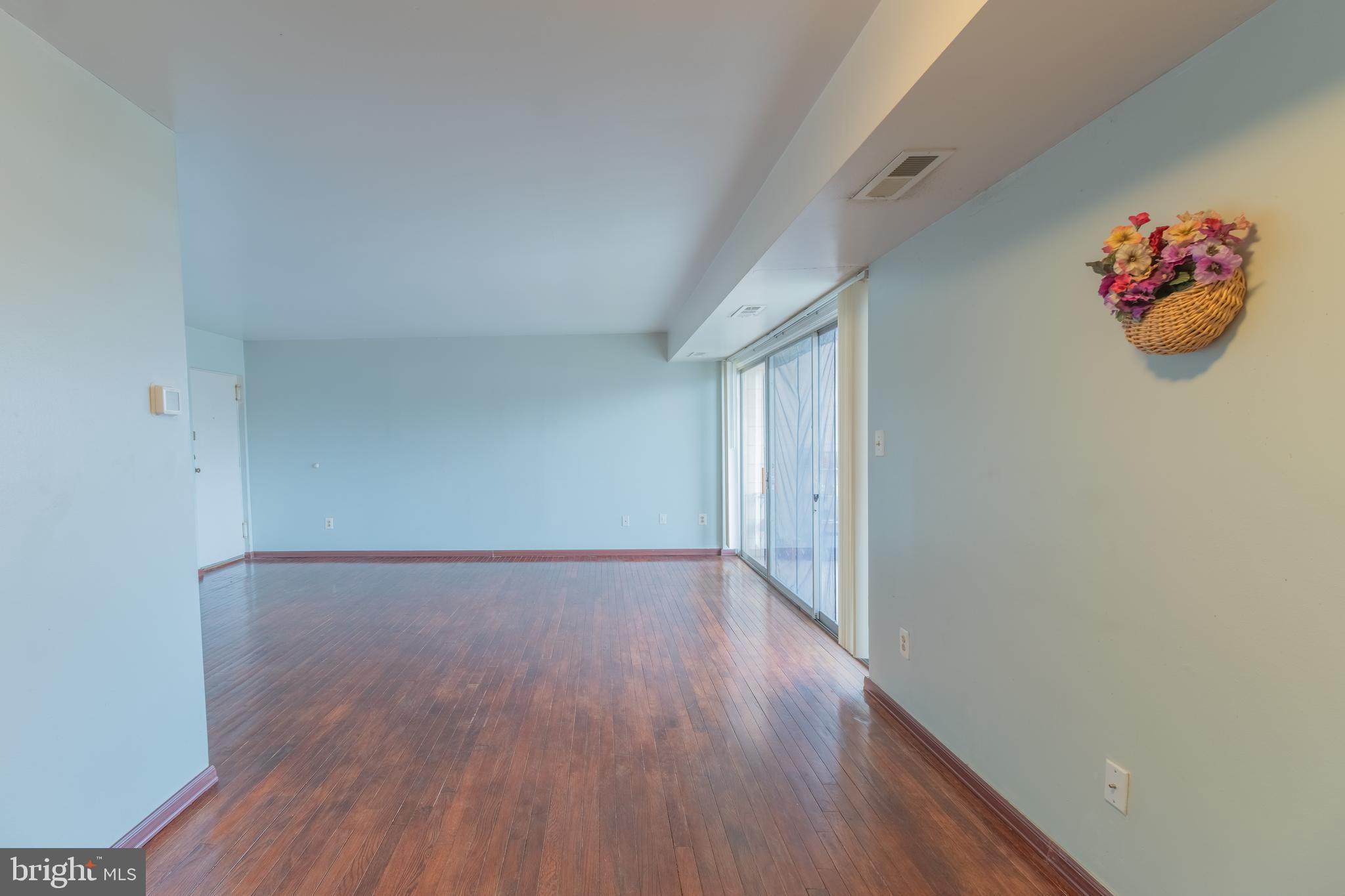 FRENCHMANS CREEK - Residential Lease