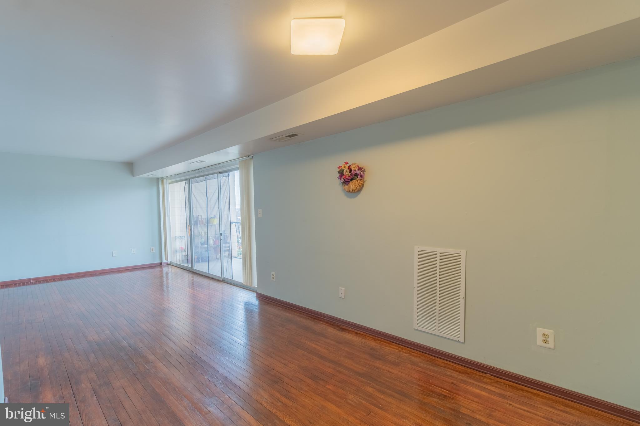 FRENCHMANS CREEK - Residential Lease